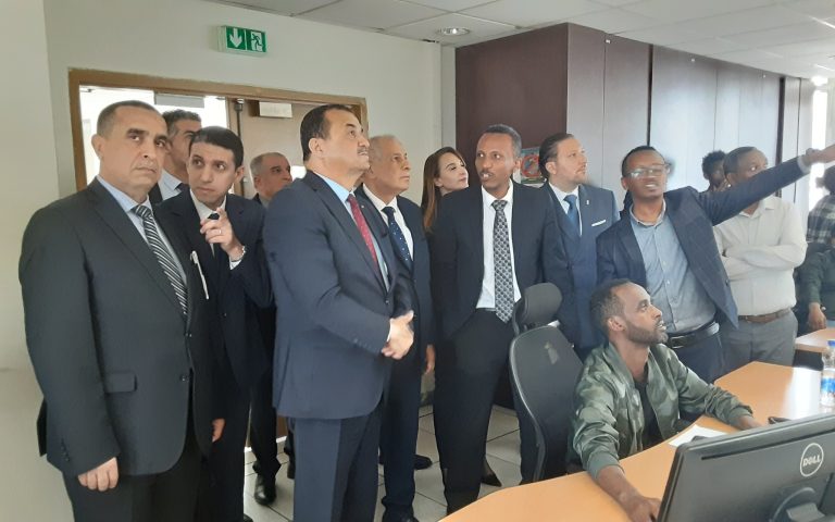 محمد عرقاب يزور مسير المنظومة الكهربائية بالعاصمة الاثيوبية