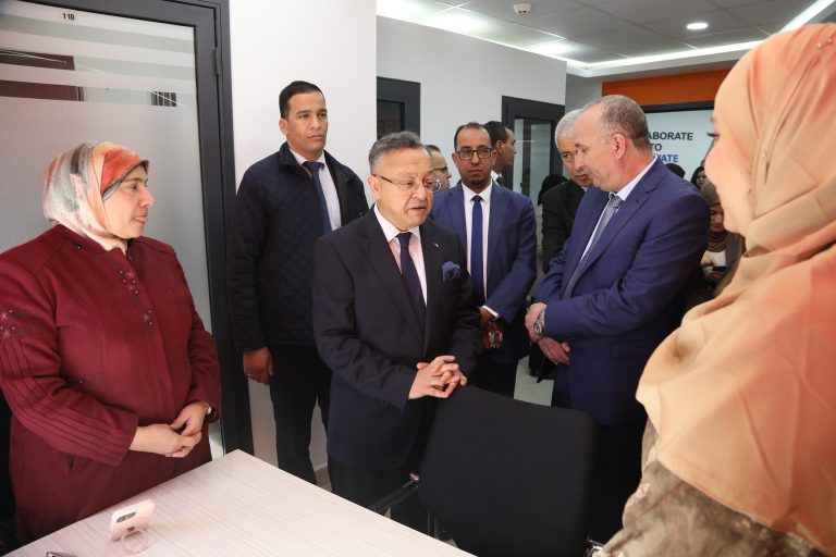 وزير التعليم العالي يدشن الحوسبة السحابية لاستضافة المعطيات الوطنية داخل الوطن