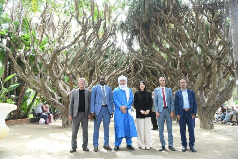 الوفد البرلماني الموريتاني يزور متحف الجيش وحديقة التجارب بالحامة