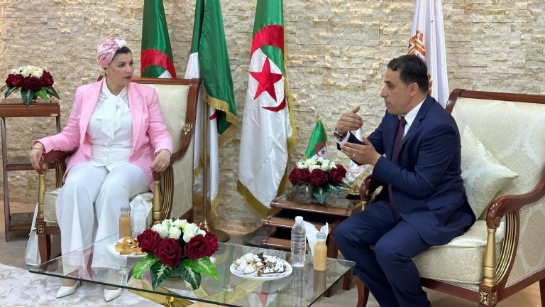 وزيرة التضامن تشرف على فعّاليات الاحتفاء بأسبوع الأصم العربي