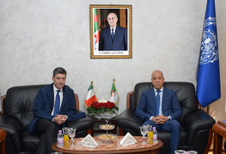 المدير العام للأمن الوطني السيد علي بداوي يستقبل نظيره الإيطالي