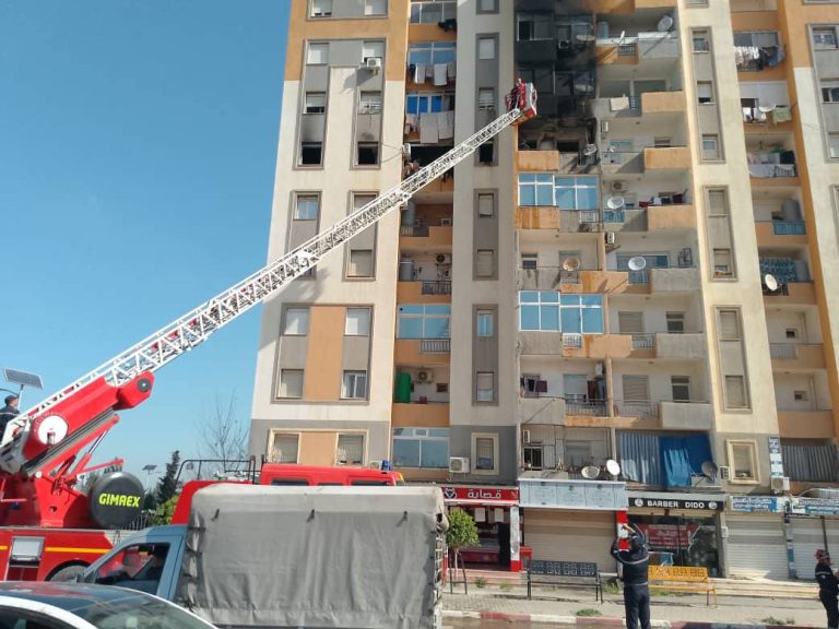 إخماد حريق شقة بولاية البليدة