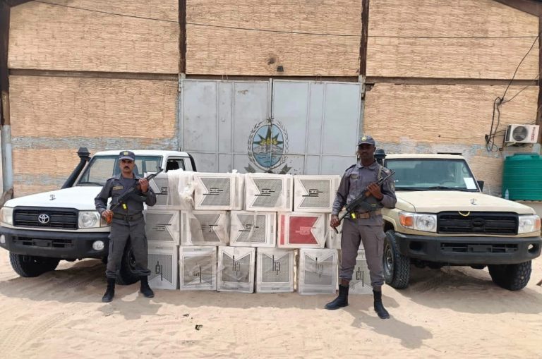 جمارك ورقلة : حجز 2700 خرطوشة من السجائر الأجنبية الصنع