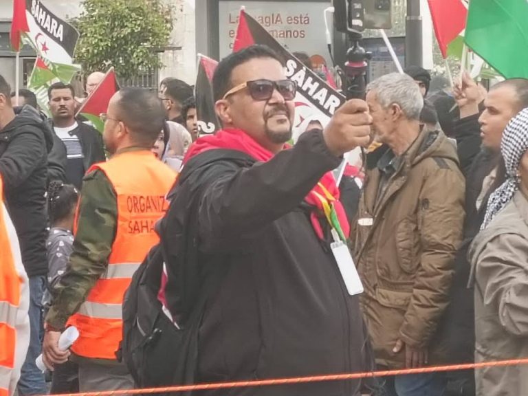 رابطة الصحفيين والكتاب الصحراويين بأوروبا تندد باستهداف الصحفيين من طرف بلطجية المخزن