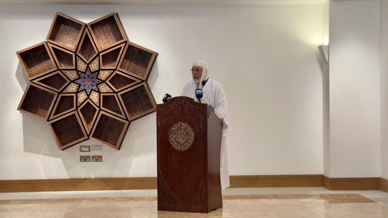 عميد جامع الجزائر يتحدث في أكسفورد عن إرث الأمير عبد القادر في بناء السلام