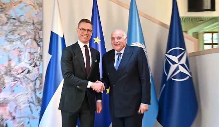 أحمد عطاف يستقبل من قبل رئيس جمهورية فنلندا السيد ألكسندر ستوب