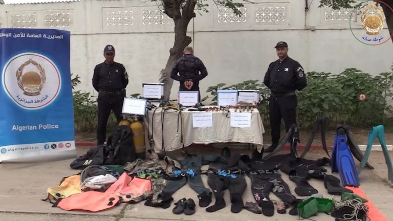 شرطة عنابة : الإطاحة بشخص مشتبه فيه في قضية صيد المرجان وحيازة معدات الغوص والصيد البحري دون رخصة