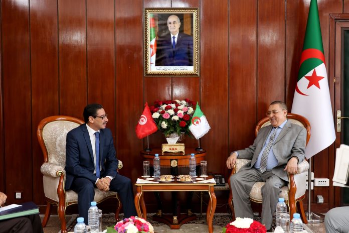 وزير الداخلية