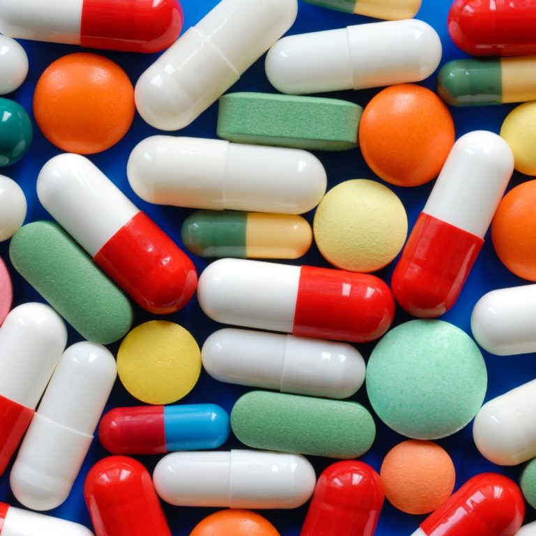 شرطة الطارف تُطيح بشبكة إجرامية متخصصة في المتاجرة بالمؤثرات العقلية