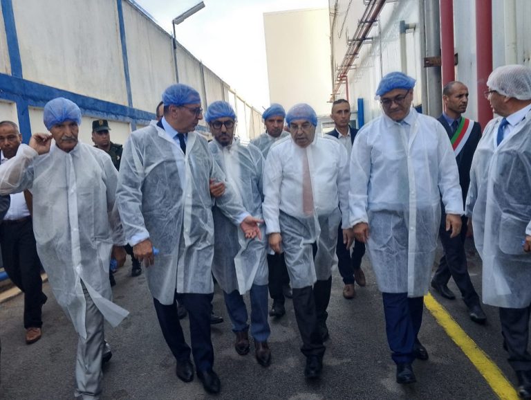 وزير الصناعة والصناعة الصيدلانية يصل إلى ولاية الطارف في زيارة تفقدية لمصانع الأدوية