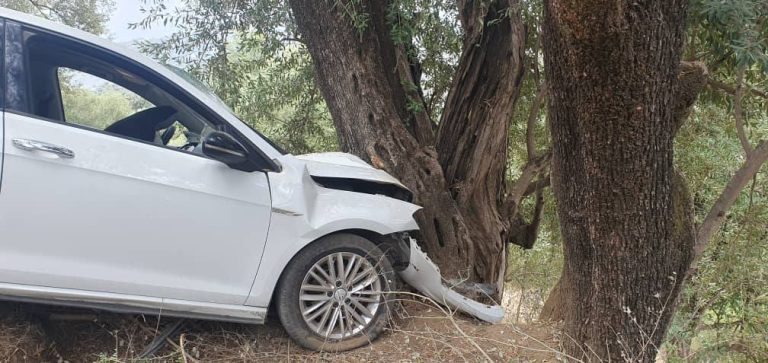 وفاة شخص وإصابة ثلاثة آخرين في حادث مرور بتيزي وزو