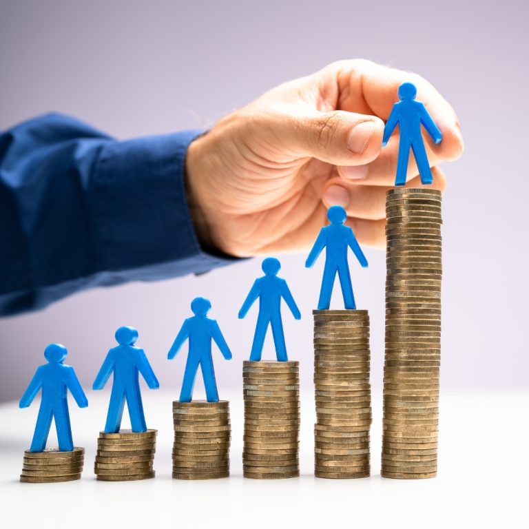 الرئيس تبون: زيادات جديدة لتحسين القدرة الشرائية بداية من 2026