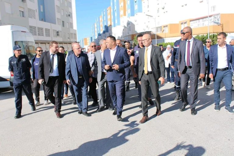 الأمين العام للاتحاد العام للتجار والحرفيين الجزائريين يشرف على انطلاق أكبر حملة لغرس الأشجار من المدينة الجديدة علي منجلي بقسنطينة.