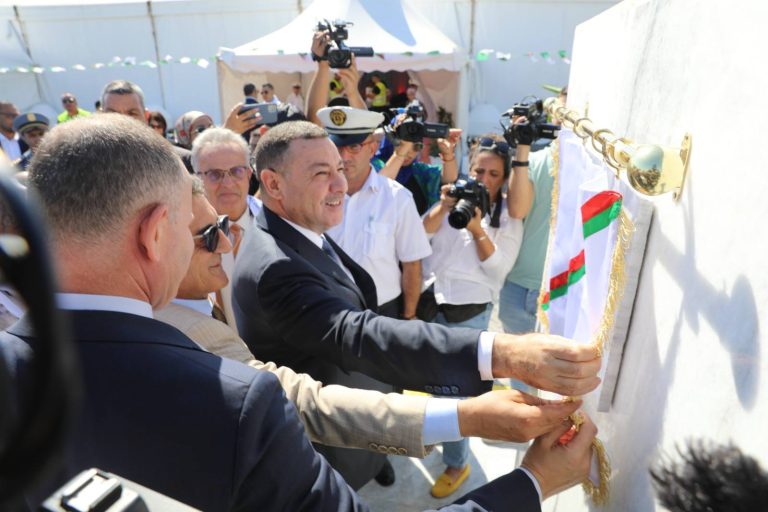 من أجل موانئ عصرية بمقاييس عالمية : تدشين الرصيف رقم (18) بميناء الجزائر تجسيدًا لرؤية حكيمة وتسيير ميداني فعّال