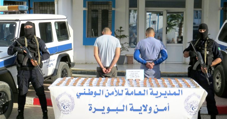 أمن البويرة : تفكيك شبكة لترويج المخدرات وحجز قرابة 10 كلغ من الكيف المعالج