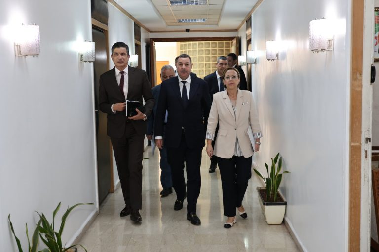 افتتاح اللقاء الوطني حول تعزيز الديناميكية المحلية لترقية الممارسة البيئية