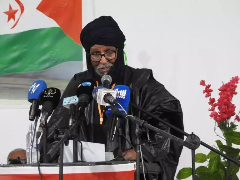 رئيس المجلس الاستشاري الصحراوي يدعو الأجيال للحفاظ على الوحدة الوطنية