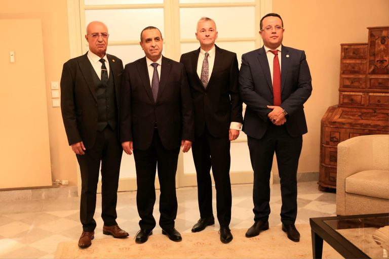 نائب رئيس مجلس الأمة يشارك في احتفالية الذكرى الـ35 لتوحيد ألمانيا