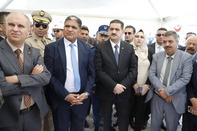 دربال يعاين مشروع تدعيم مدينة سعيدة بالمياه انطلاقًا من حقل ذوي ثابت