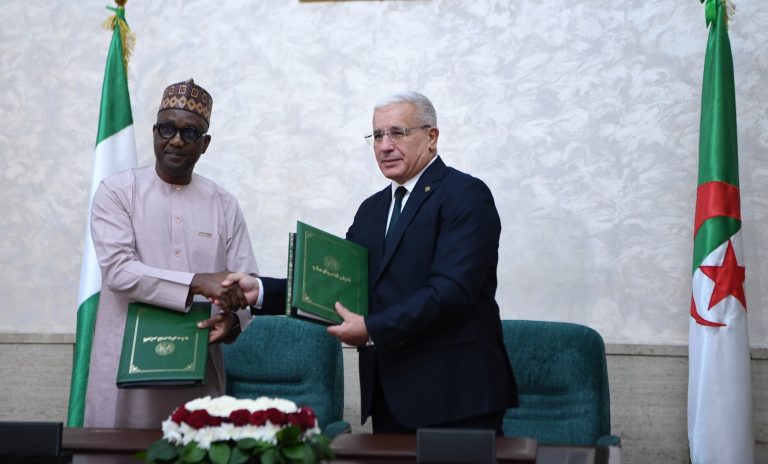الجزائر ونيجيريا توقّعان مذكرة تفاهم لتعزيز التعاون البرلماني