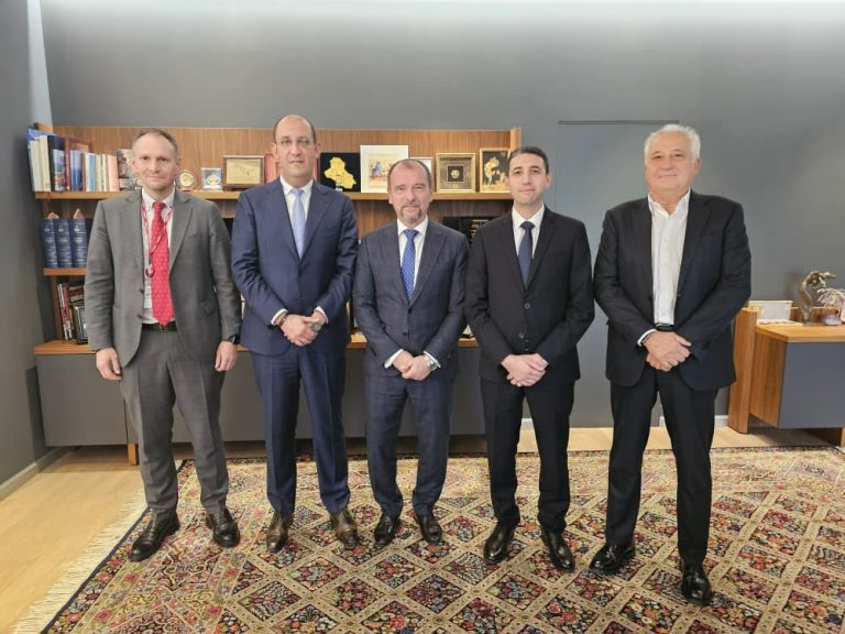 الجزائر تعزز شراكاتها الطاقوية في أسبوع الطاقة الروسي 2025