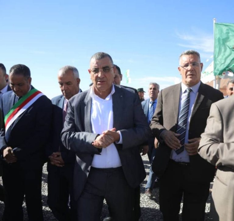 وزير الأشغال العمومية يشرف على تدشين مشروع ازدواجية الطريق الوطني رقم 06 بين المشرية والبيوض