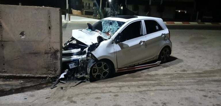 وفاة شخصين وإصابة اثنين آخرين في انحراف سيارة بولاية الشلف