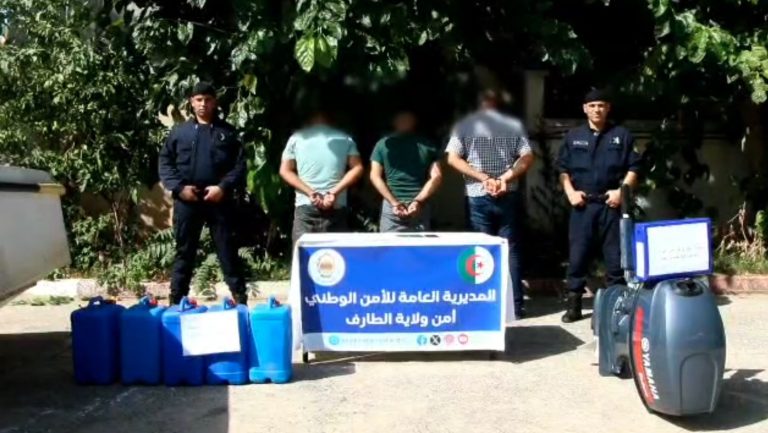 شرطة الطارف تفكّك شبكة إجرامية مختصة في تنظيم رحلات الهجرة غير الشرعية عبر البحر