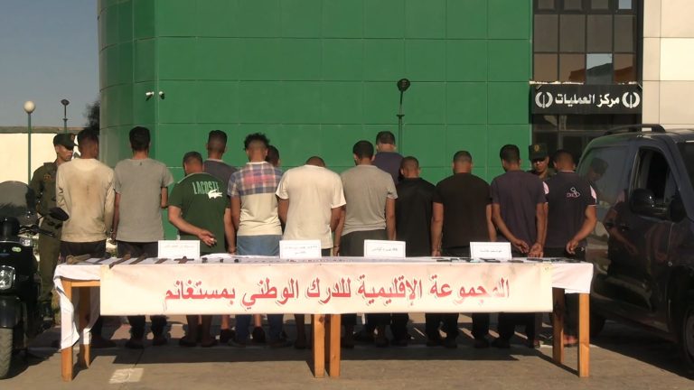 الدرك الوطني بمستغانم يفكك شبكة إجرامية تنشط في ترويج المخدرات وتكوين عصابة أحياء