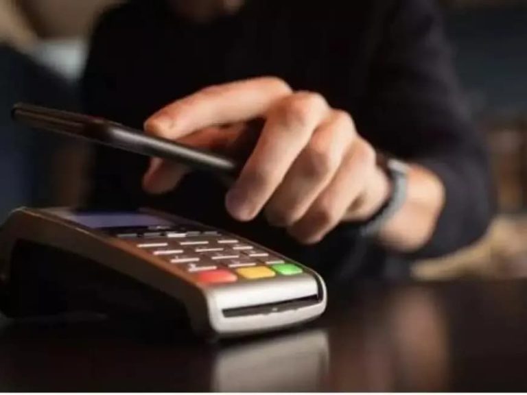 “دي زاد موب باي” يسجل 70 ألف مستخدم و10 آلاف تاجر منذ إطلاقه