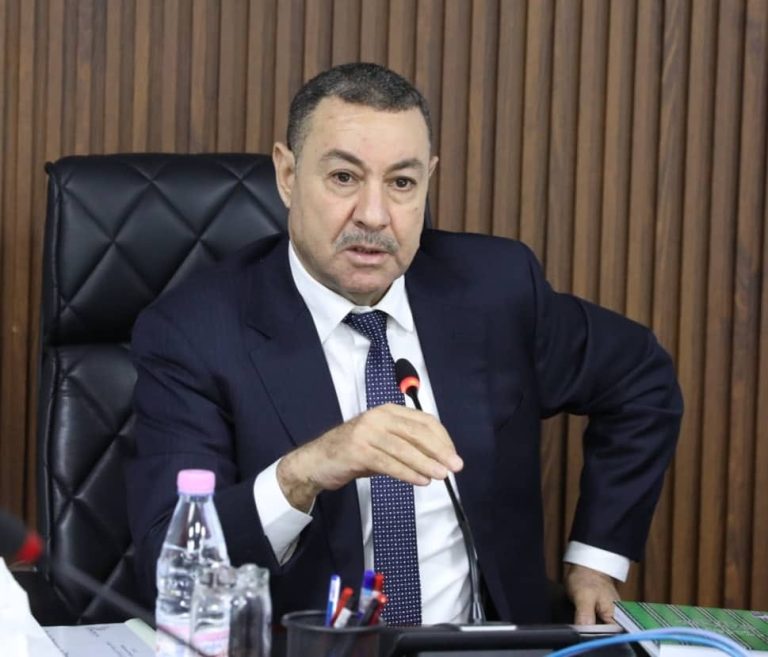 وزير الداخلية يصل إلى ولاية المسيلة لمتابعة آثار التقلبات الجوية