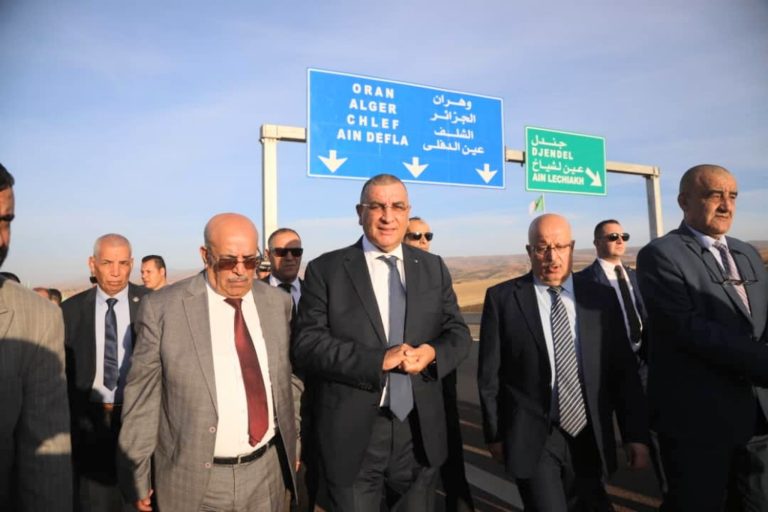 جلاوي يُشرف على وضع حيز الخدمة لمقطع جديد من الطريق السيار الرابط بين جندل بعين الدفلى ومحول حناشة بالمدية