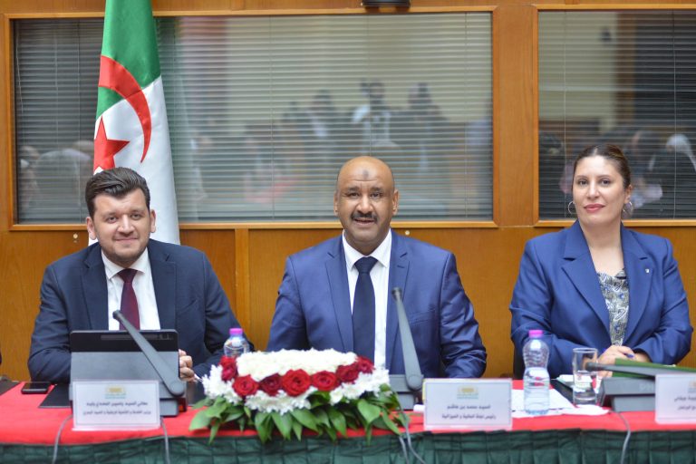 لجنة المالية تستعرض مع الوزير ياسين المهدي اعتمادات القطاع وأهدافه لتعزيز الأمن الغذائي وتنمية الجنوب