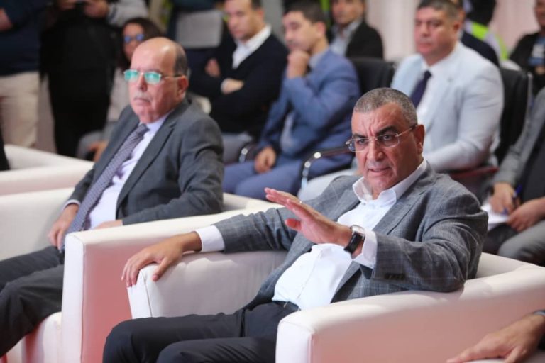 جلاوي يتفقد تقدم مشروع ربط بجاية بالطريق السيار شرق-غرب ويدعو لتسريع وتيرة الإنجاز