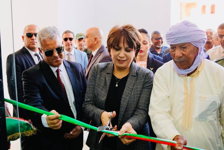 وزيرة الثقافة والفنون تُشرف على تدشين منشآت ثقافية جديدة في تيميمون