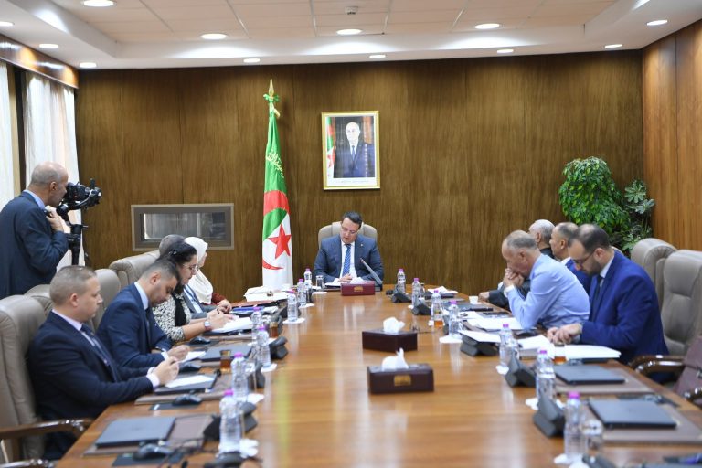 الجزائر تشارك في اجتماعات الاتحاد البرلماني الإفريقي بكينشاسا لتعزيز الدور القاري والدبلوماسية البرلمانية