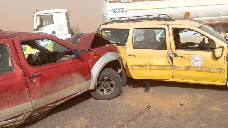 كارثة بمعسكر… حادث مرور تسلسلي يخلف العديد من الإصابات