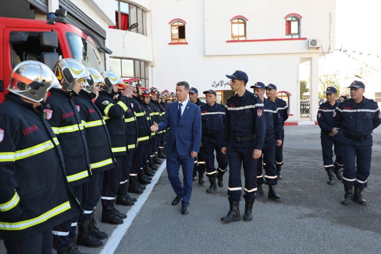 المدير العام للحماية المدنية العقيد بوعلام بوغلاف يواصل زيارته إلى ولاية سطيف