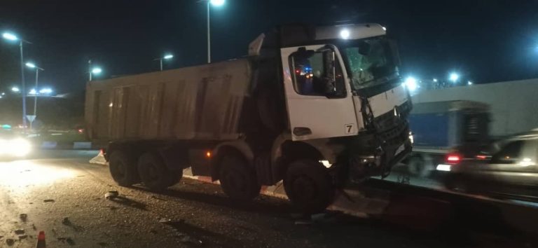 حادث مرور خطير بالخروب يخلف 12 جريحا