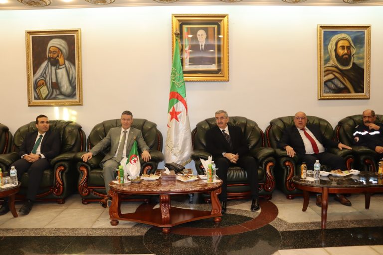 المدير العام للحماية المدنية العقيد بوعلام بوغلاف في زيارة تفقدية إلى ولاية سطيف