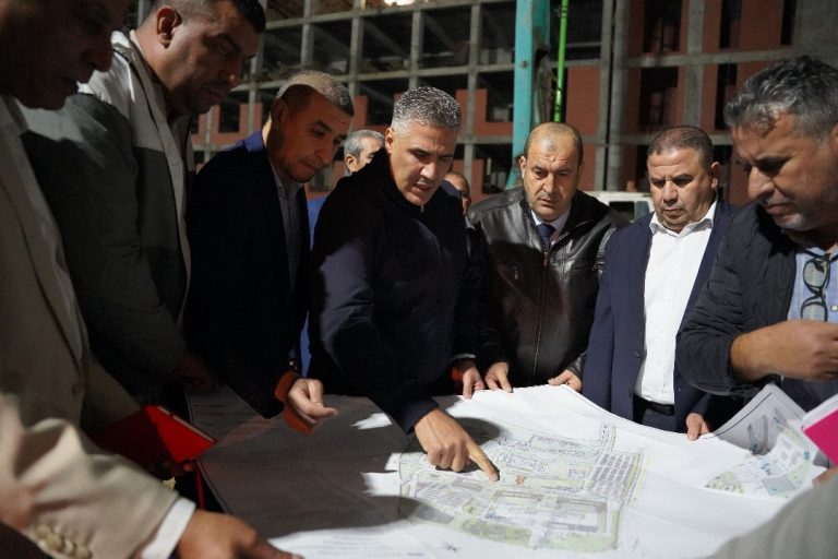 وزير السكن يُعاين تقدم مشروع المستشفى الجامعي 500 سرير بتيزي وزو