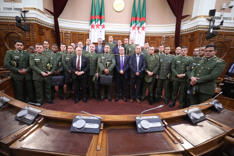 طلبة المدرسة العليا للدرك الوطني يطلعون على مهام مجلس الأمة