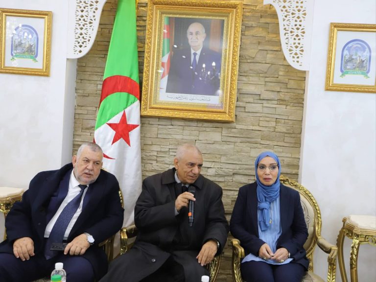 وفد من لجنة الفلاحة يعاين وضعيات القطاعات ذات الصلة بولاية بومرداس