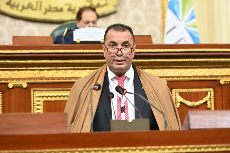 ناصر بطيش يدعو إلى تعزيز التعاون بين ضفتي المتوسط في جميع المجالات