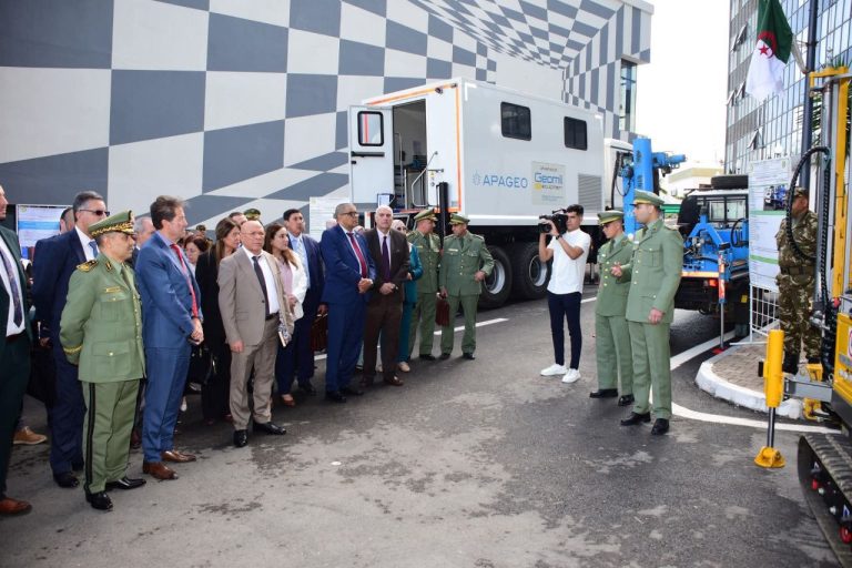 إحياء الذكرى الواحدة والسبعين (71) لاندلاع الثورة التحريرية المجيدة: المديرية المركزية للمنشآت العسكرية تنظم أبوابًا مفتوحة لفائدة الجمهور