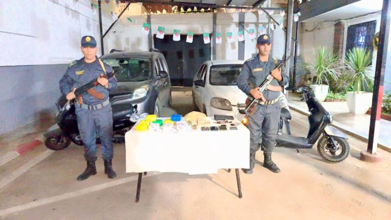 الجمارك تحجز قرابة 6 آلاف كغ من الكيف المعالج خلال عملية ميدانية مشتركة بمستغانم