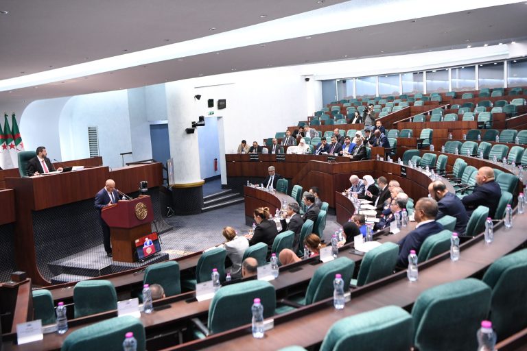 نواب المجلس الشعبي الوطني يواصلون مناقشة مشروع قانون المالية 2026 لليوم الثالث