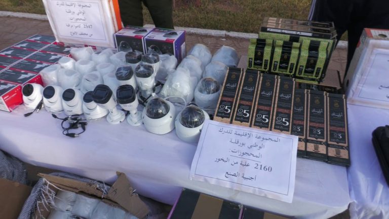 الدرك الوطني بورقلة يحجز أسلحة تقليدية وأجهزة حساسة بإحدى المزارع بسيدي خويلد