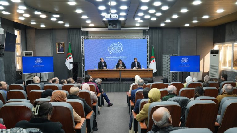 نسيمة أرحاب تترأس لقاءً تنسيقياً مع مسؤولي مدارس التكوين الخاصة