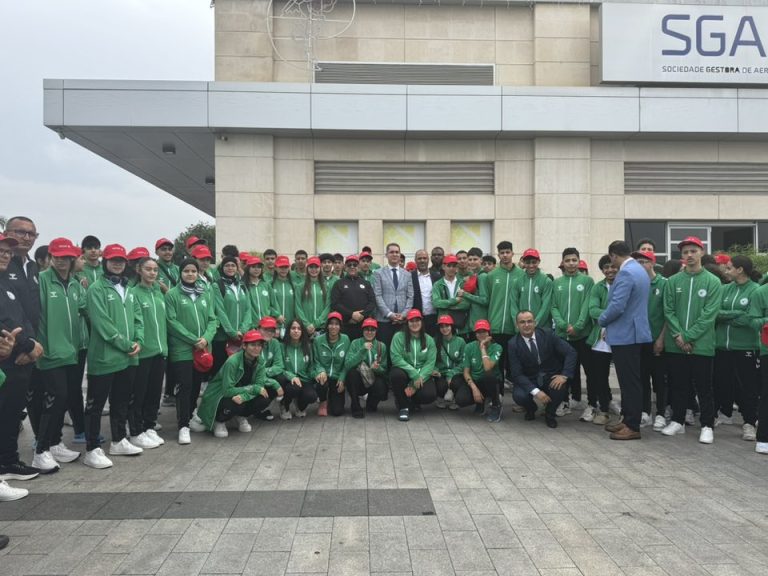 الوفد الجزائري يصل إلى لواندا للمشاركة في الألعاب الإفريقية للشباب